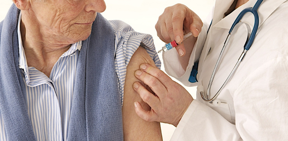 gripa la varstnici si vaccinul