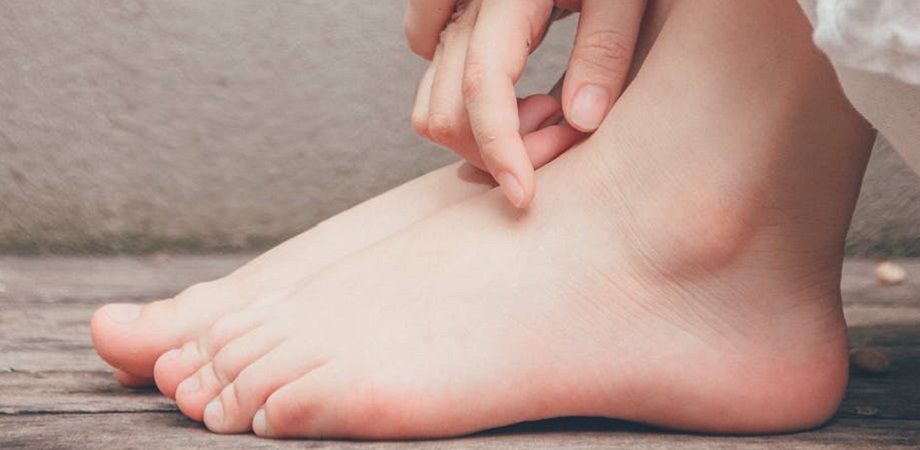 masaj pentru durere în articulațiile picioarelor