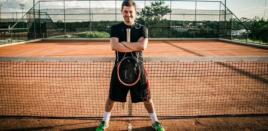 Tenis – ale practicarii sportului alb - Sfaturimedicale.ro