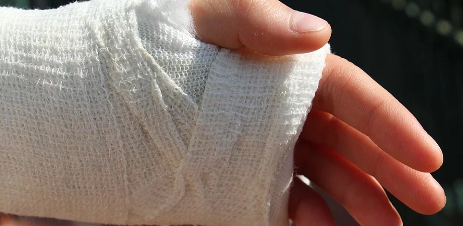 antecedente medicale cu fractură de încheietura mâinii poliartrita reumatoida imagini