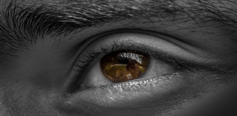 Keratita (herpes ocular) – cauze, simptome, tratament